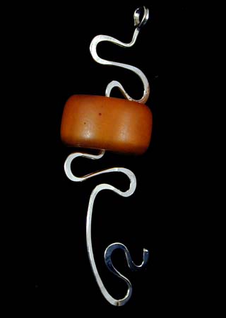 African Amber (Phenyl Formaldehyde) Bead Silver Pendant